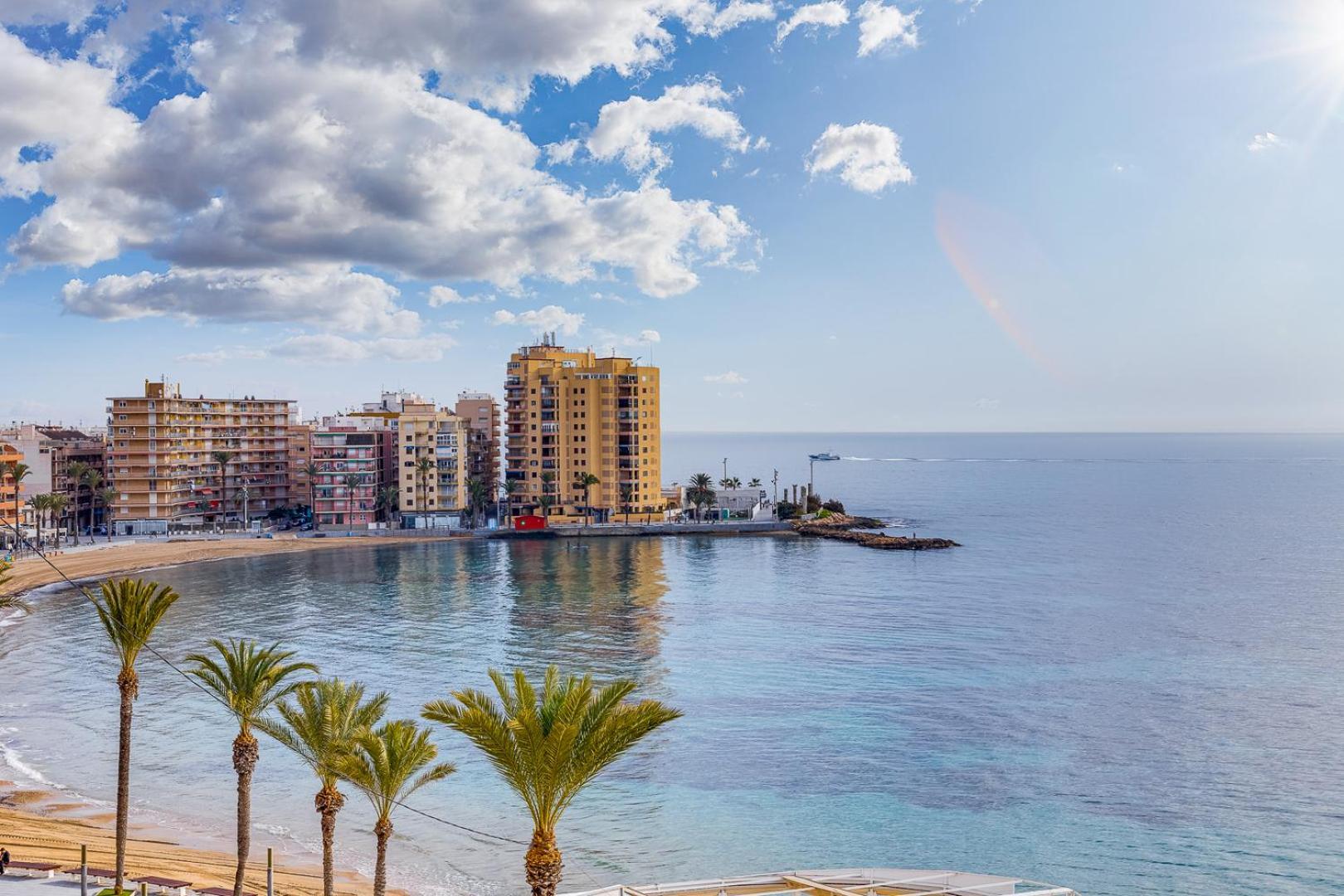 Appartamento Apartamento CONCORDIA Torrevieja Esterno foto